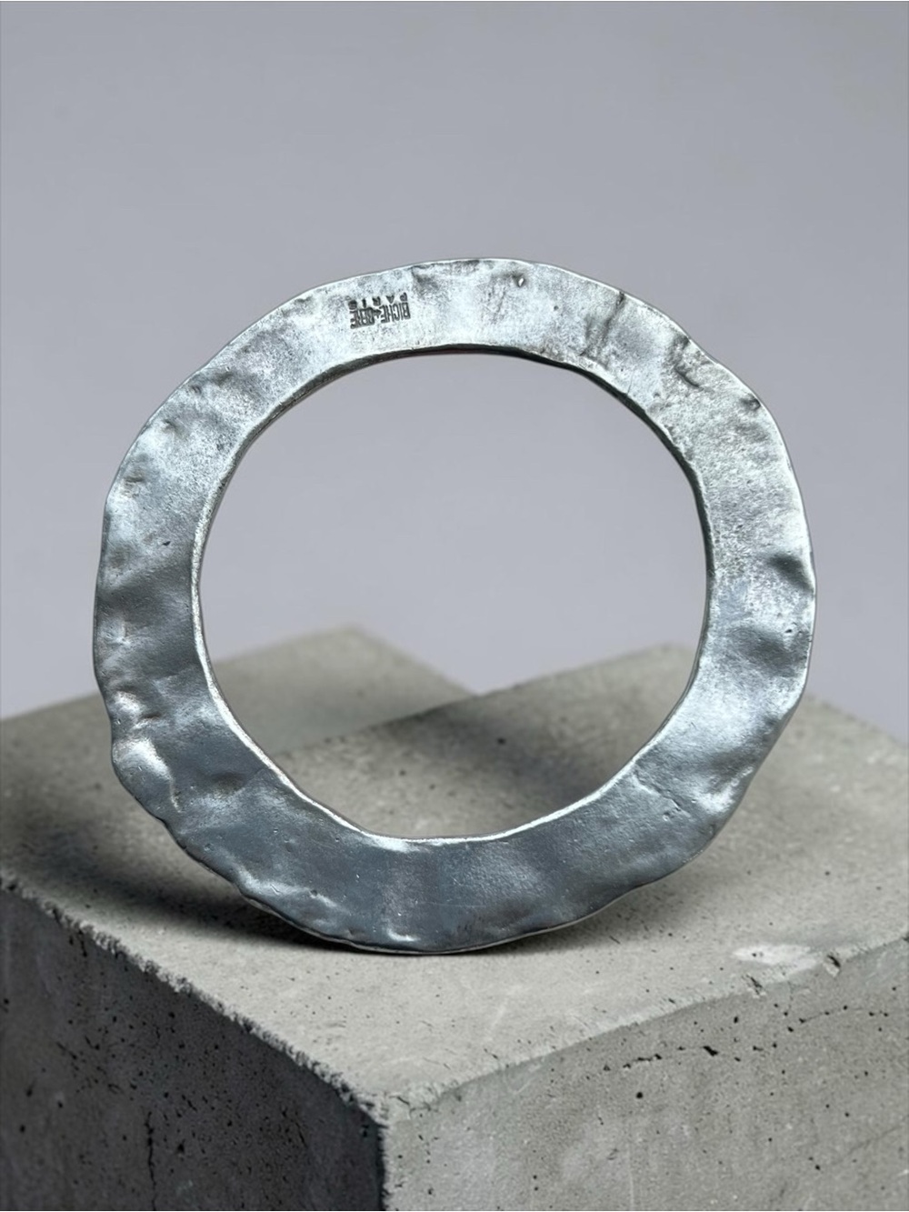💖 Biche de Bère Paris Hammered Silver Tone Bangle 💖
